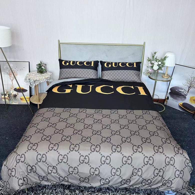 Gucci 2.0x2.3m 21