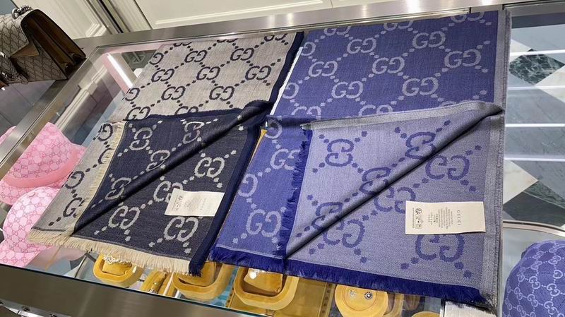 Gucci 70X205cm 50%真丝50%羊毛 E30