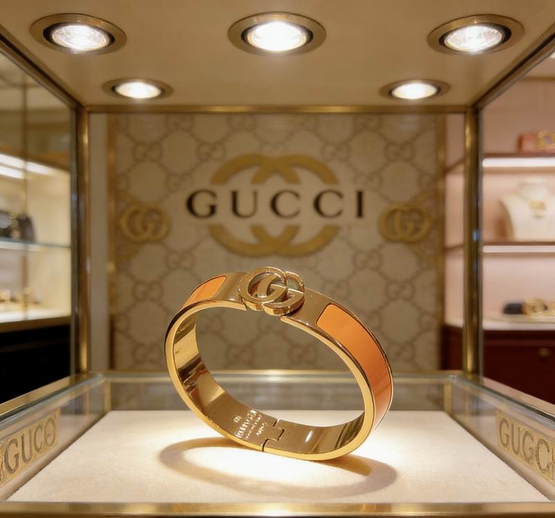 Gucci Bracelet 02yxs03