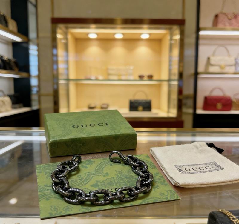 Gucci Bracelet 02yxs06