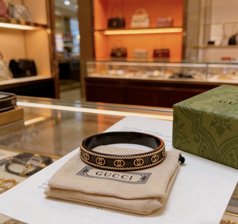 Gucci Bracelet 02yxs31