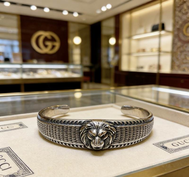 Gucci Bracelet 02yxs33