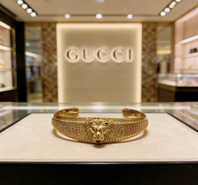 Gucci Bracelet 02yxs34