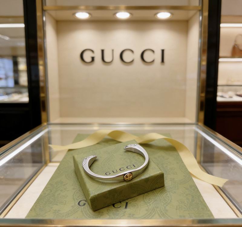 Gucci Bracelet 03yxs110