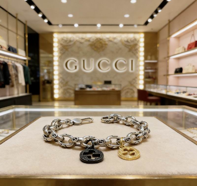 Gucci Bracelet 03yxs135