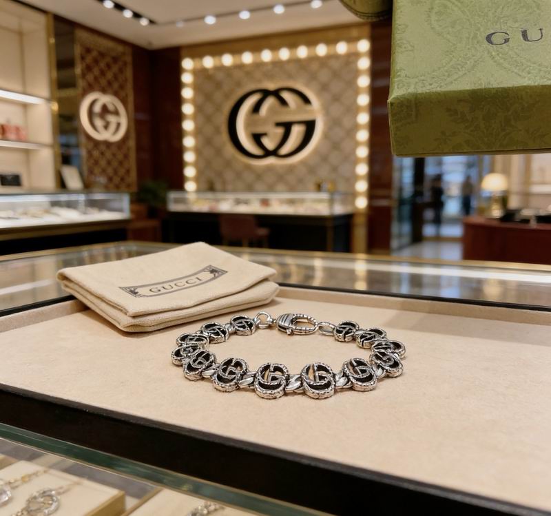 Gucci Bracelet 03yxs180
