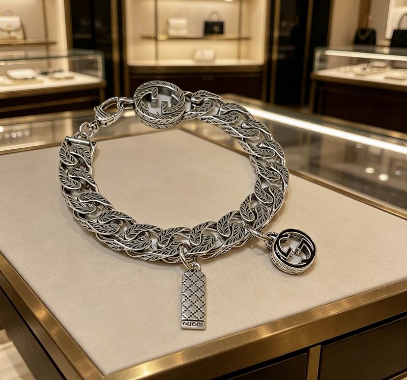 Gucci Bracelet 04yxs339