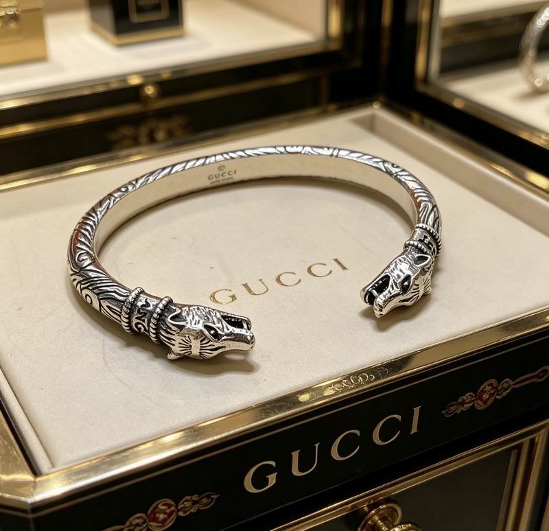 Gucci Bracelet 04yxs355