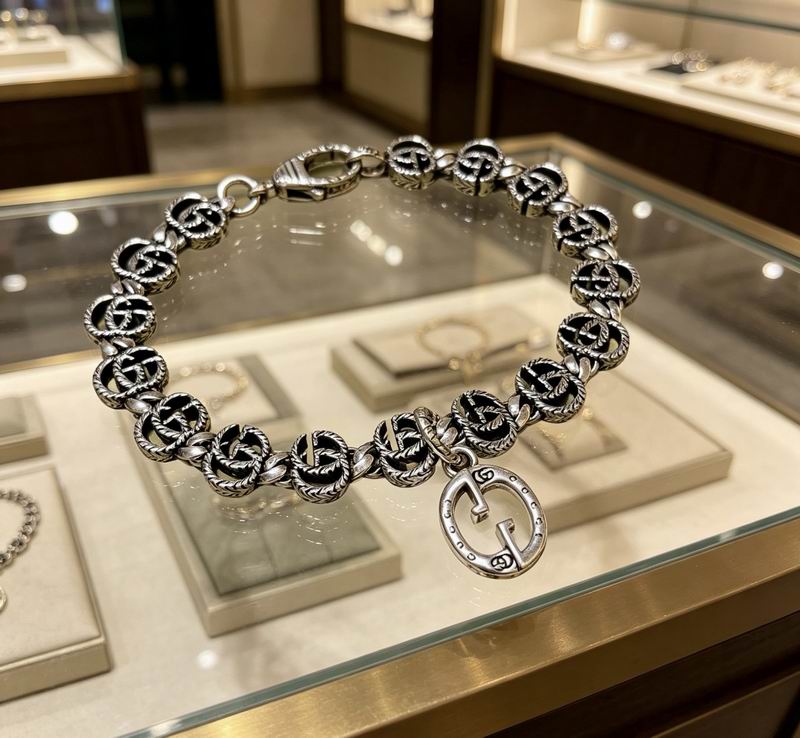 Gucci Bracelet 04yxs385