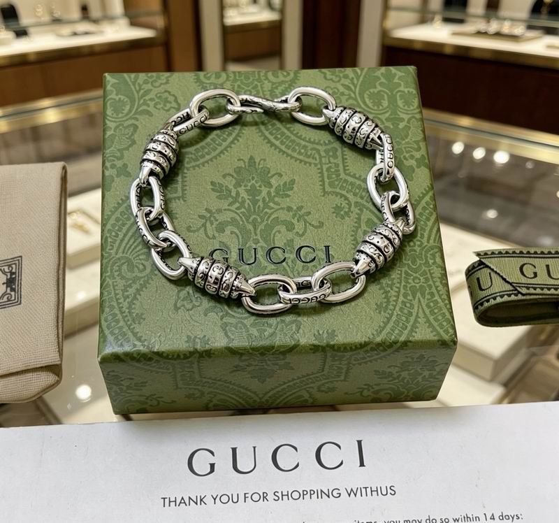 Gucci Bracelet 04yxs421
