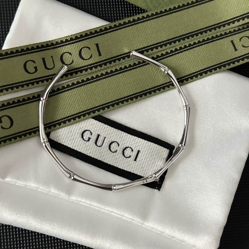 Gucci Bracelet 05yxh112