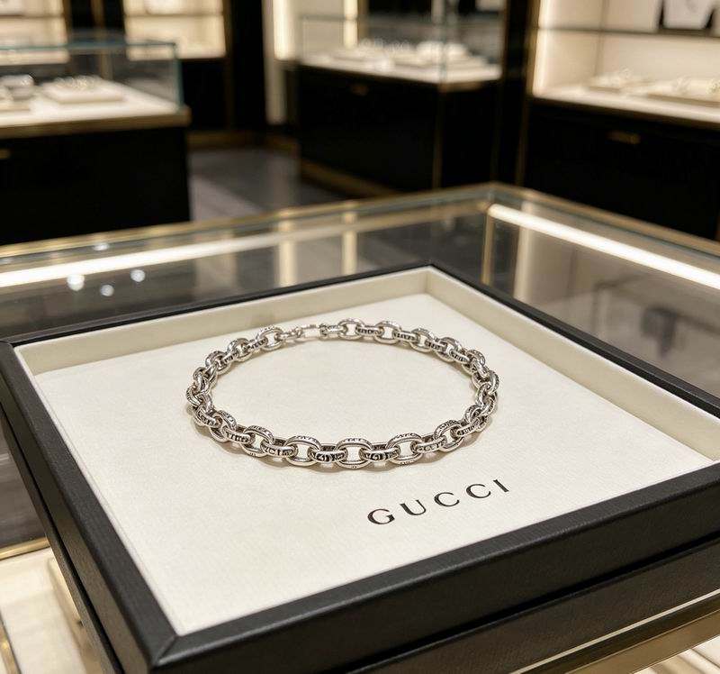 Gucci Bracelet 05yxs18