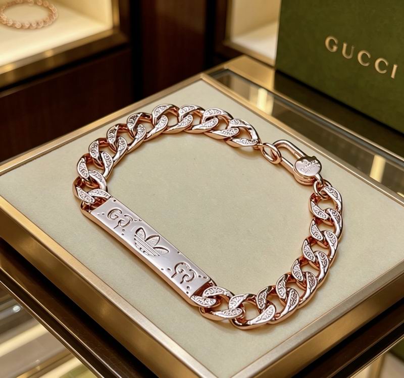 Gucci Bracelet 05yxs19