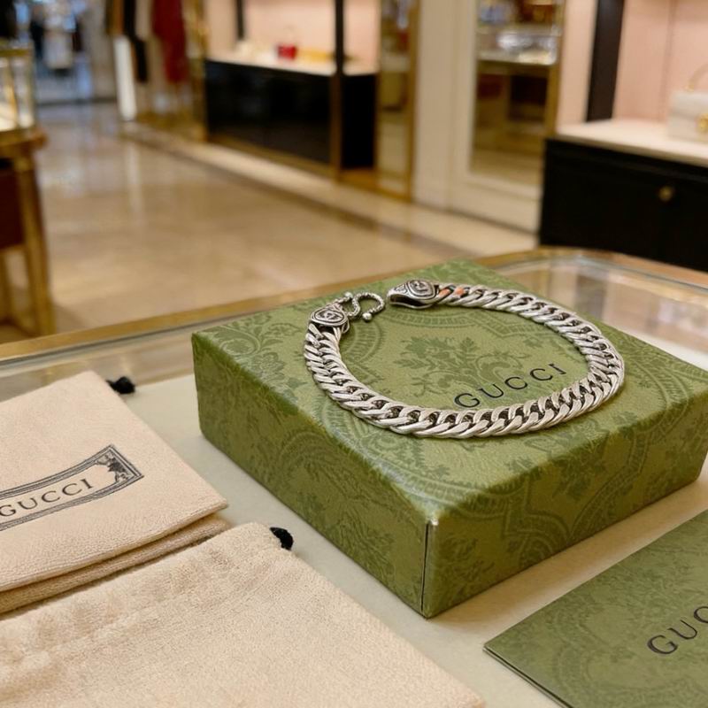 Gucci Bracelet 05yxs49