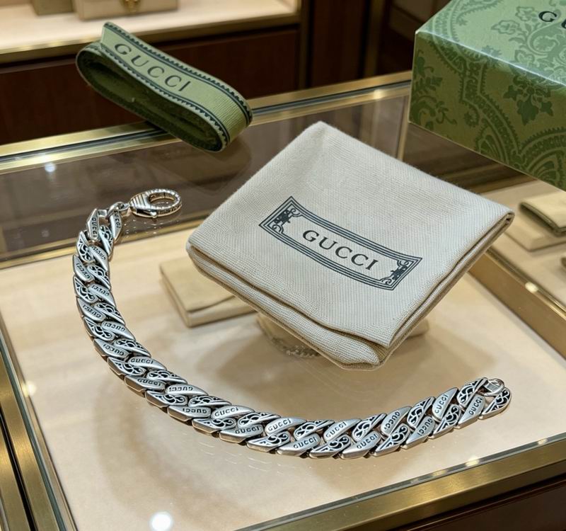 Gucci Bracelet 05yxs88