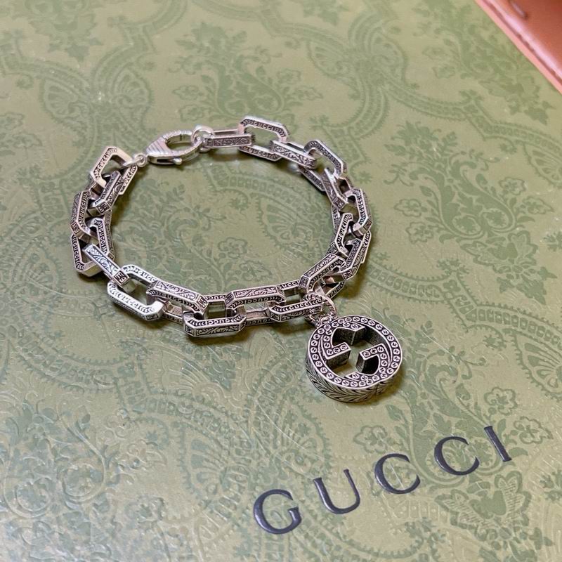 Gucci Bracelet 06yxh26