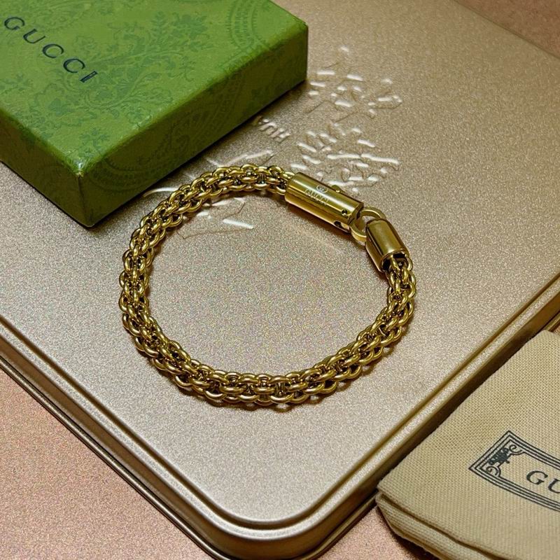 Gucci Bracelet 09yxx17