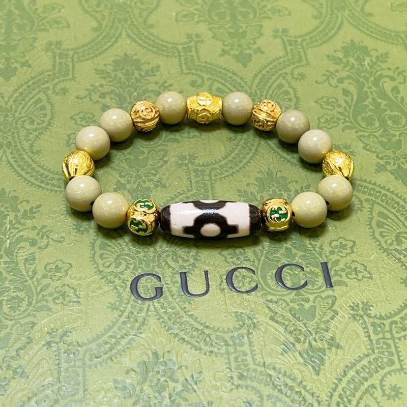 Gucci Bracelet 10yxx17
