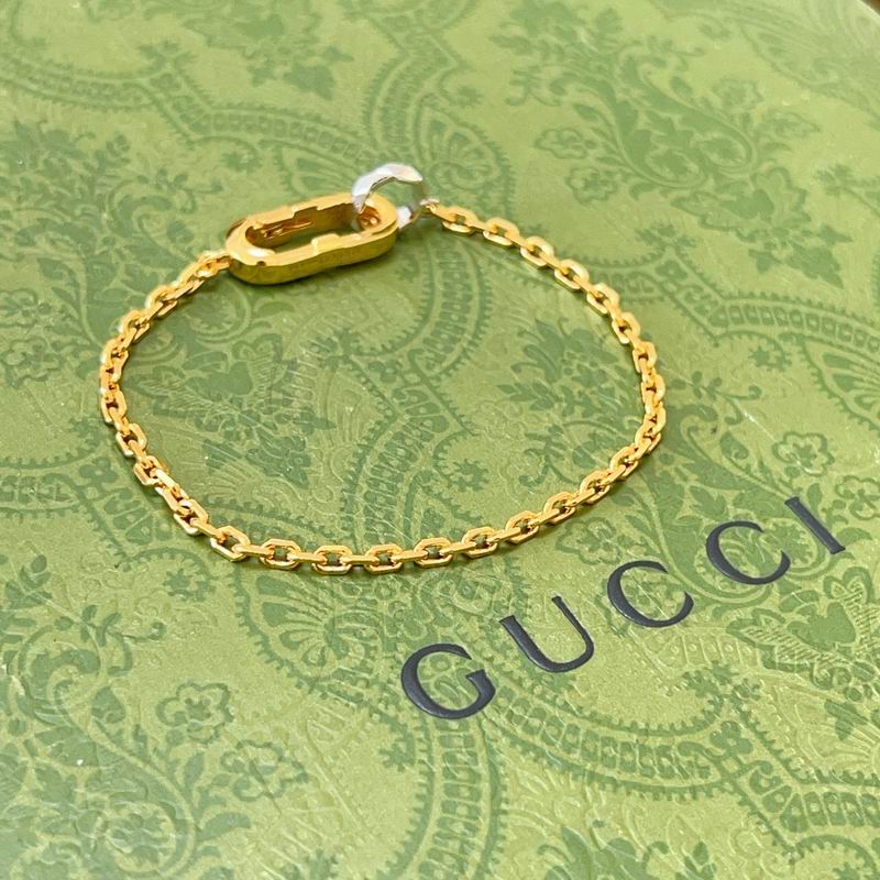Gucci Bracelet 10yxx21