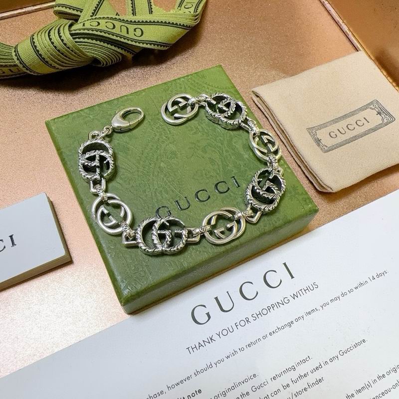 Gucci Bracelet 10yxx68