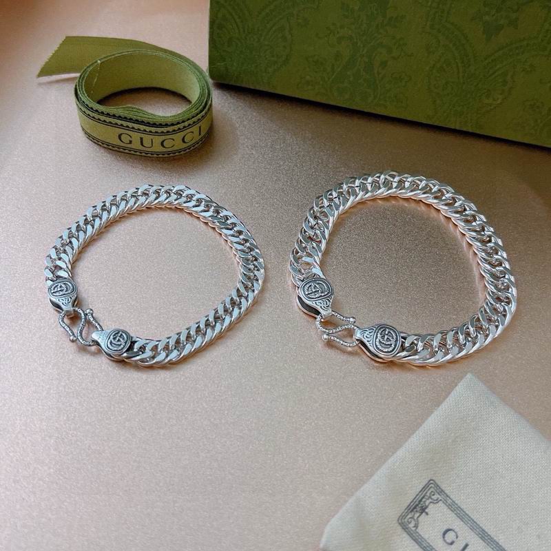 Gucci Bracelet 11yxx100