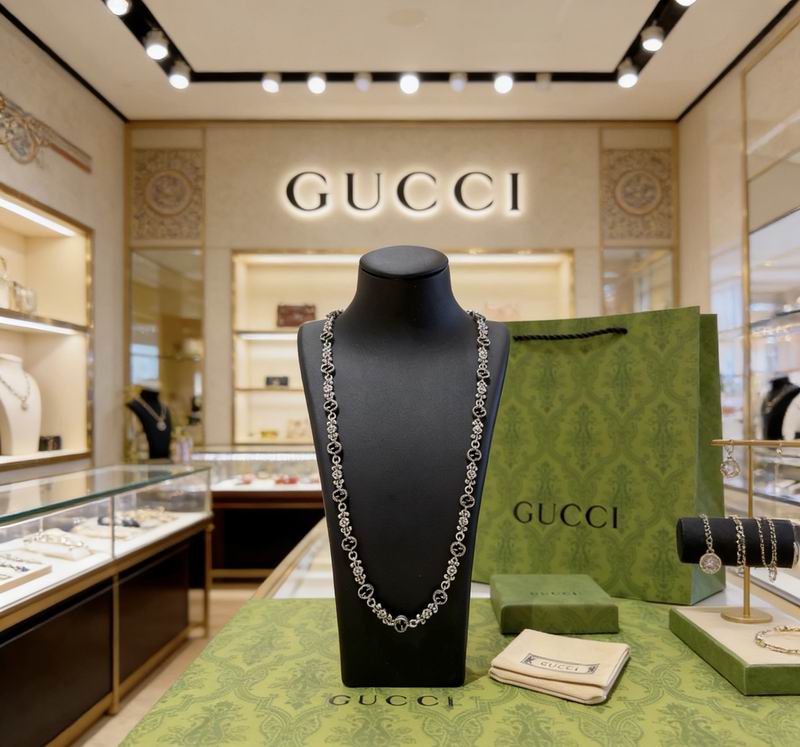 Gucci Necklace  02yxs10