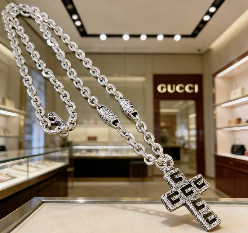 Gucci Necklace  02yxs11