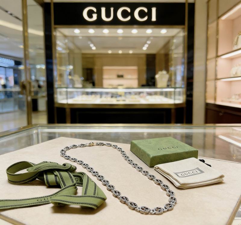 Gucci Necklace 03yxs275