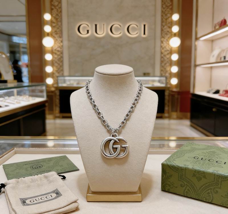 Gucci Necklace 03yxs292