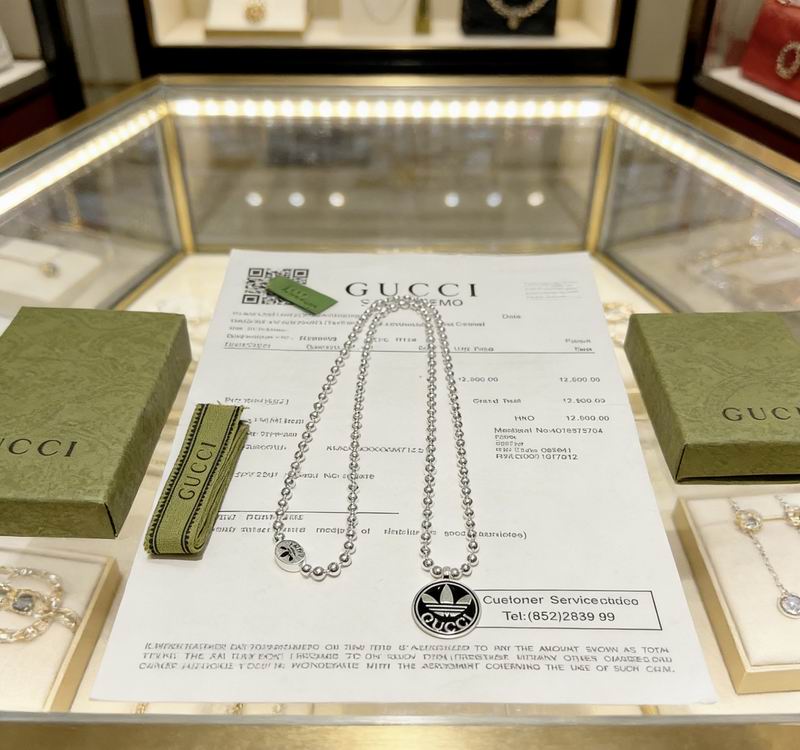 Gucci Necklace 03yxs302