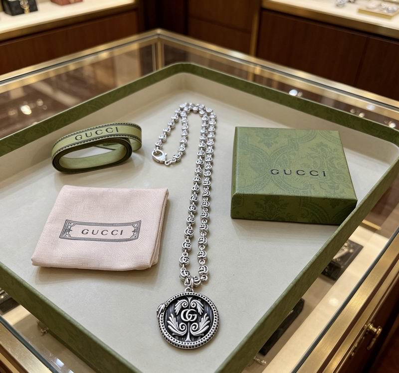 Gucci Necklace 04yxs106