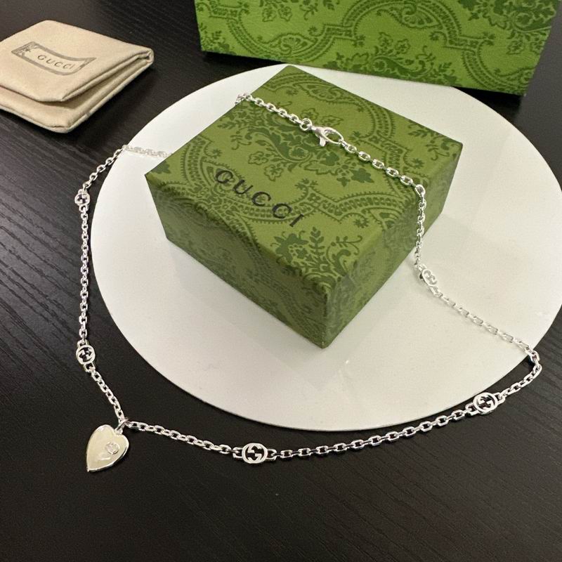 Gucci Necklace 04yxs92