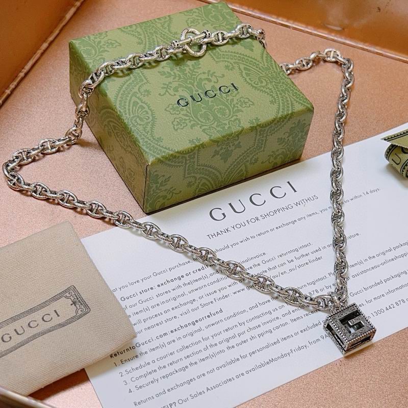 Gucci Necklace 05yxh125