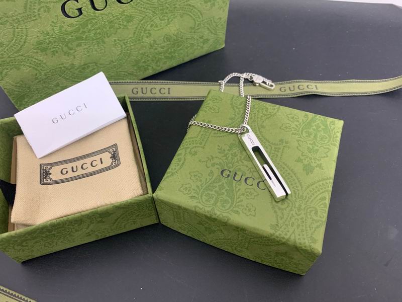 Gucci Necklace 05yxs172