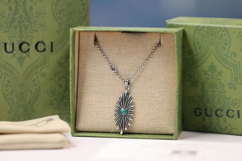 Gucci Necklace 05yxs180