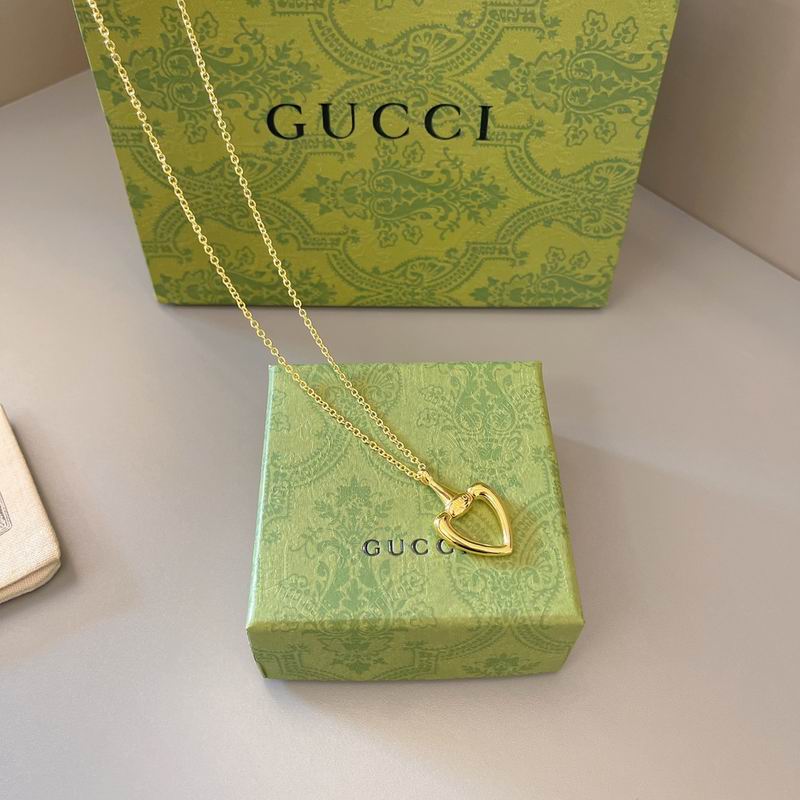 Gucci Necklace 05yxs31