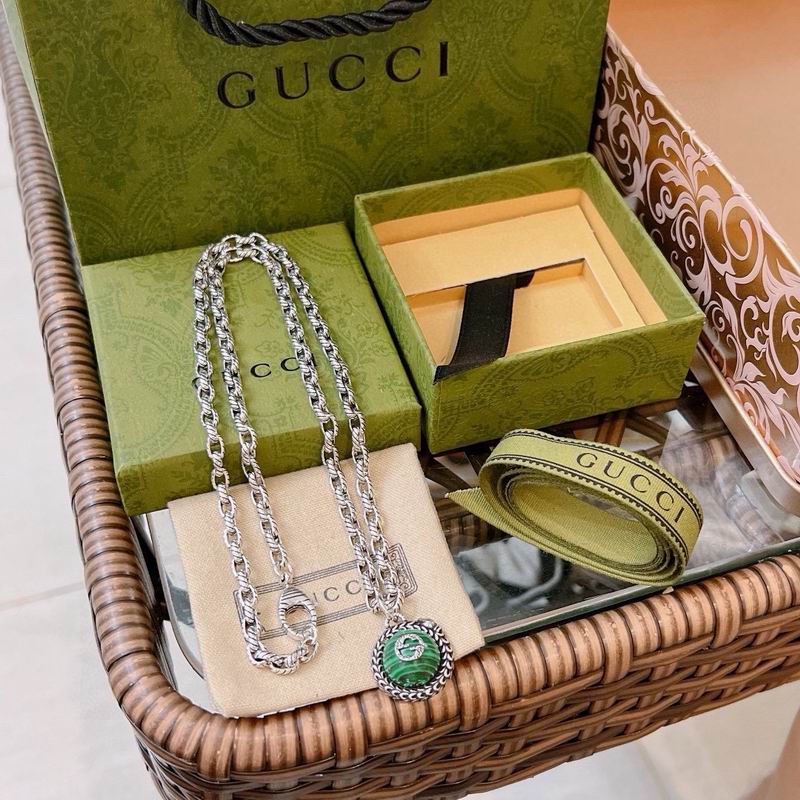 Gucci Necklace 09yxx106