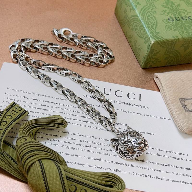 Gucci Necklace 09yxx137