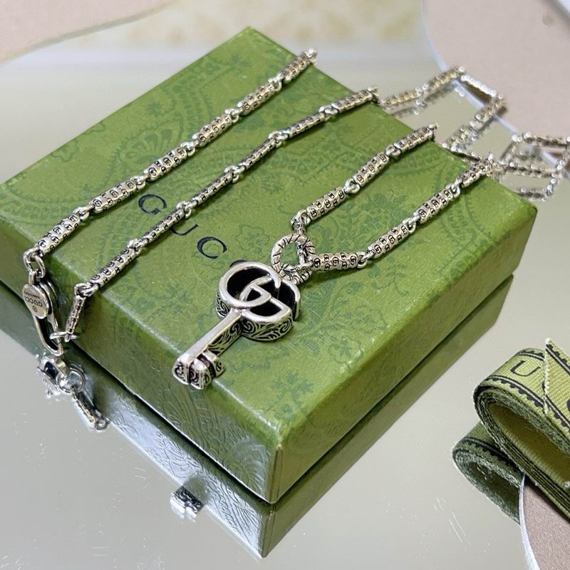 Gucci Necklace 09yxx98
