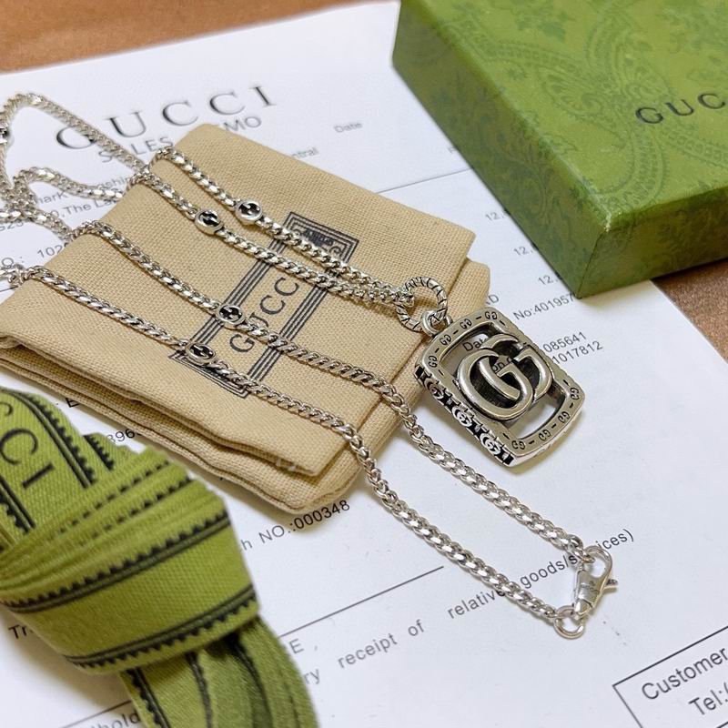 Gucci Necklace 11yxx290