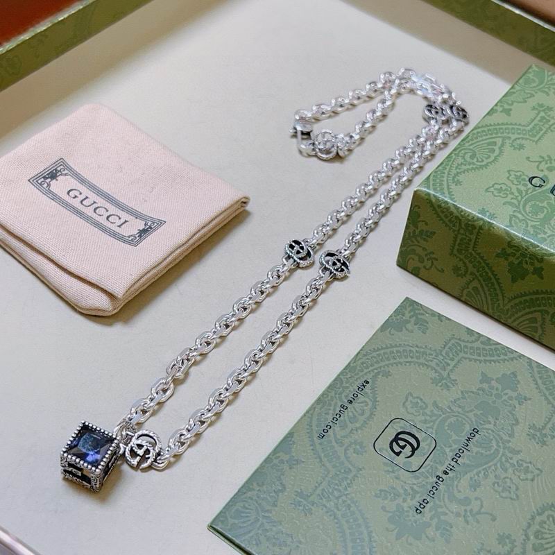 Gucci Necklace 11yxx305