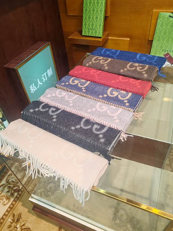 Gucci Scarf 45X200cm 100%羊绒 E092727