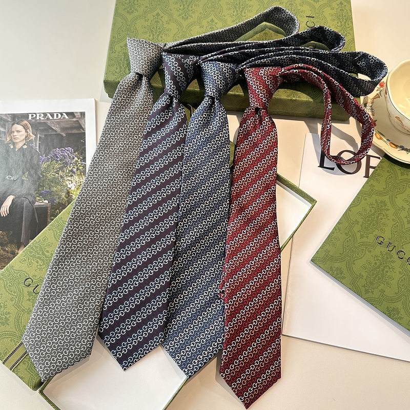 Gucci Tie hm51