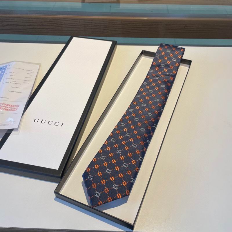 Gucci Tie hm10
