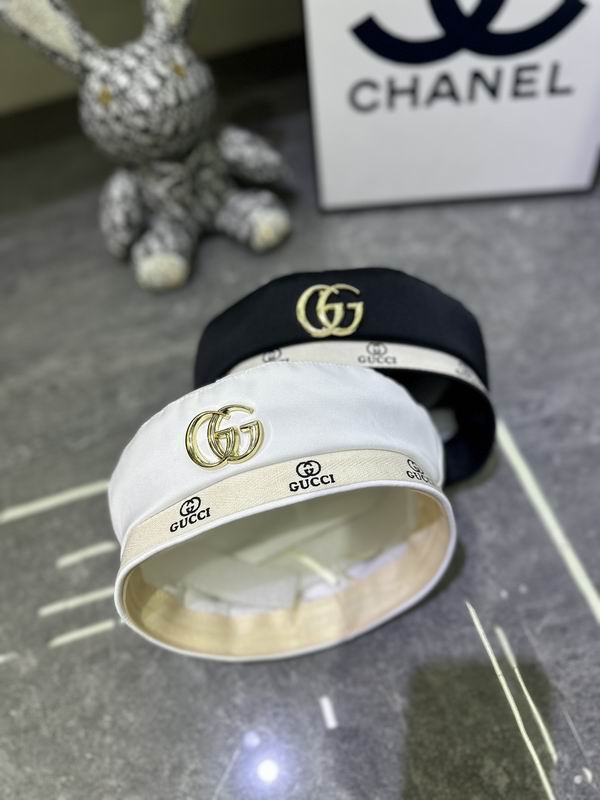 Gucci beret dx07