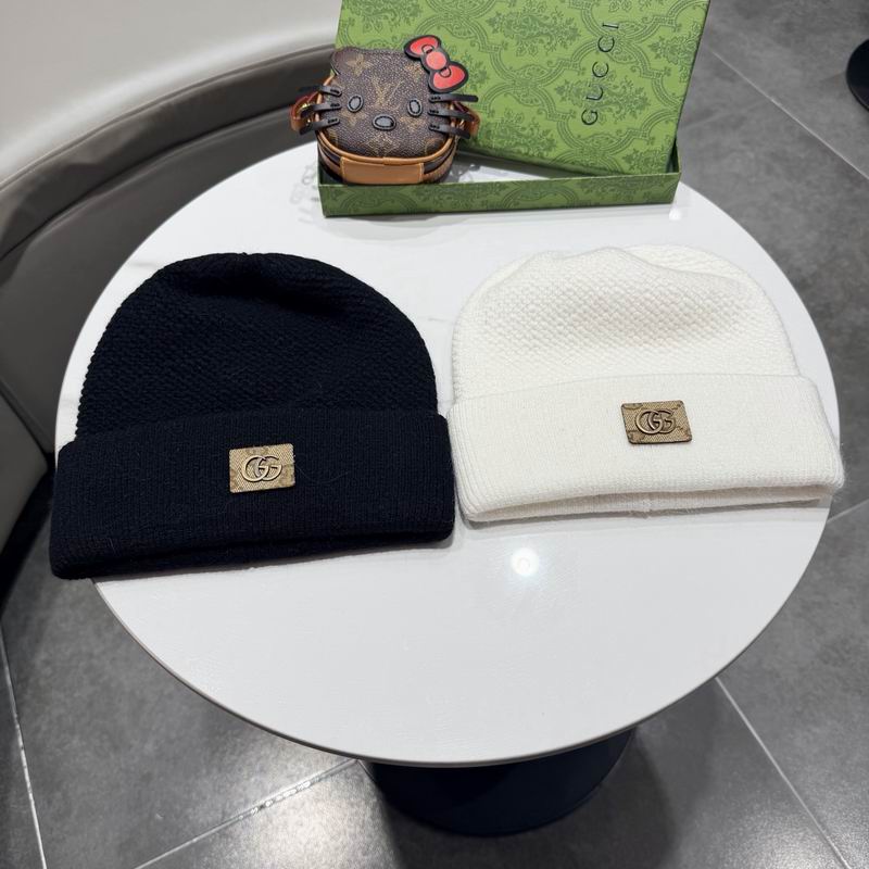 Gucci hat 020104