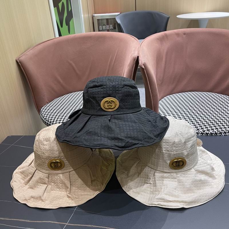 Gucci hat 062702