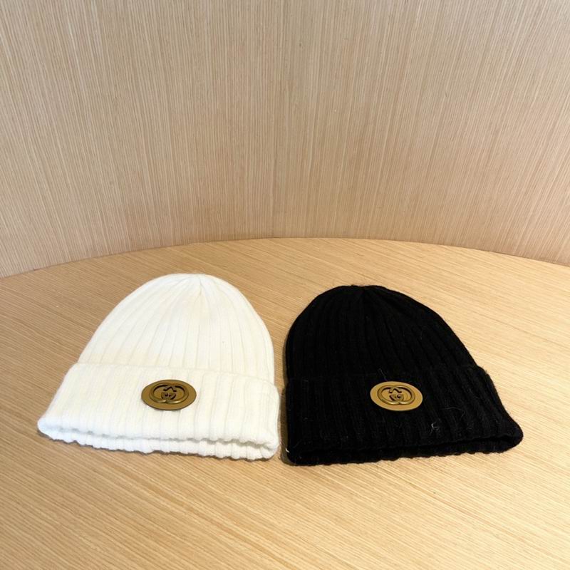 Gucci hat 010302
