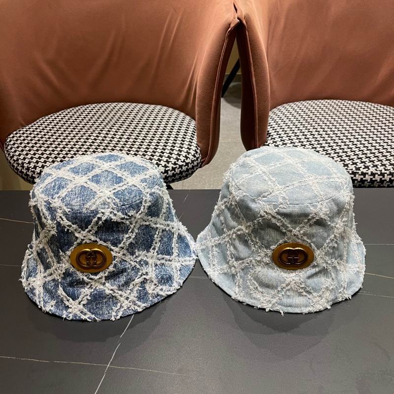 Gucci hat 061003