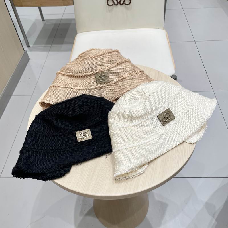 Gucci hat 050304